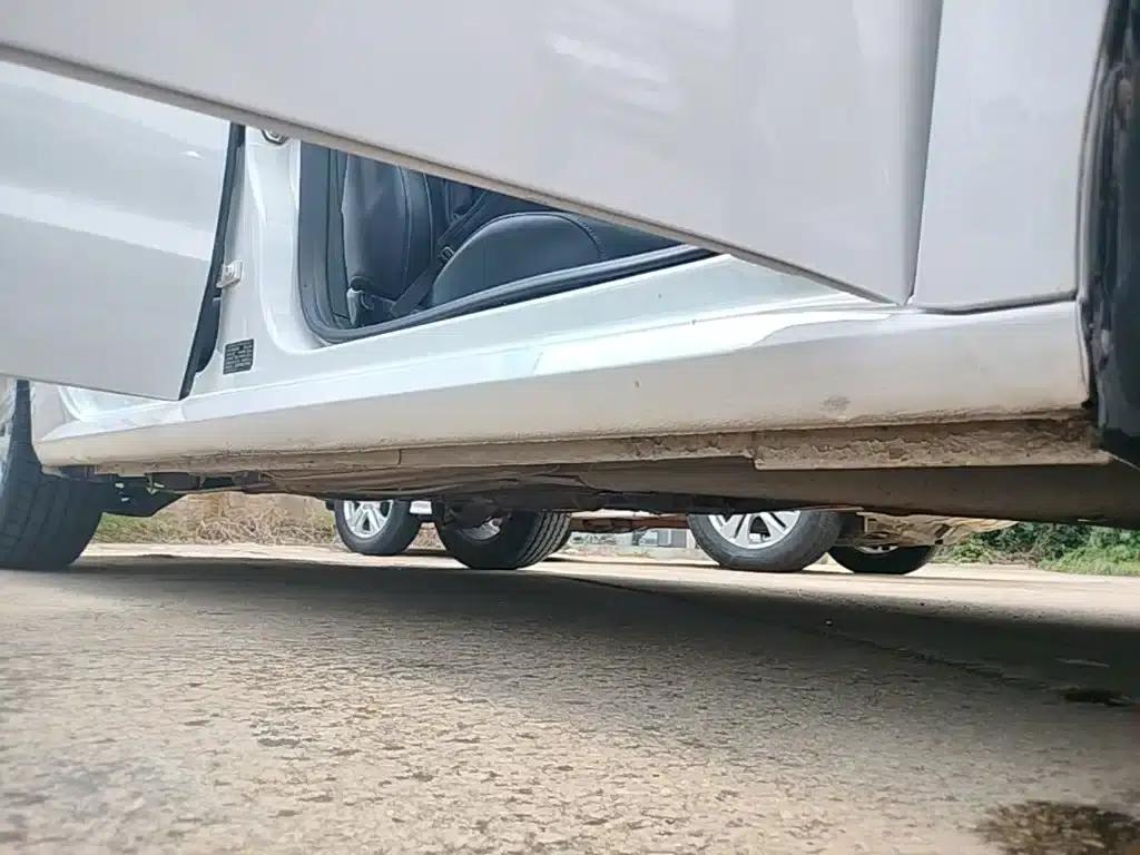 2017 Volkswagen Lavida 1.6L Manual Comfort Edition — миниатюра 21
