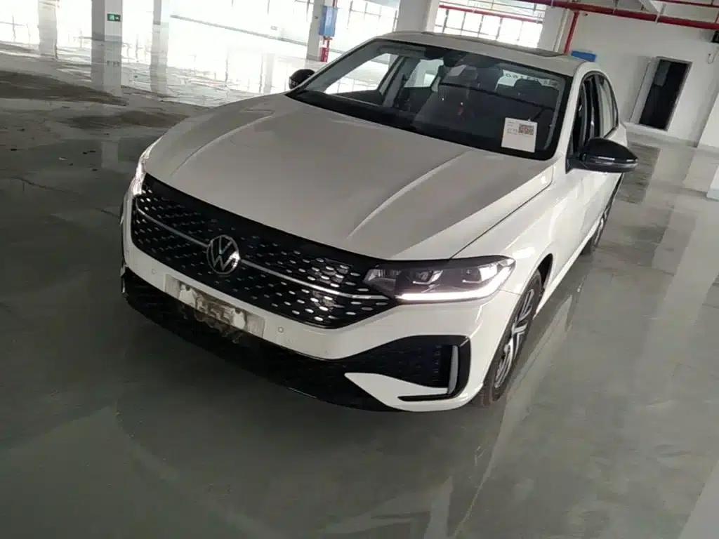 Lavida 2024 300TSI DSG Starry Sky Leading Edition — миниатюра 2