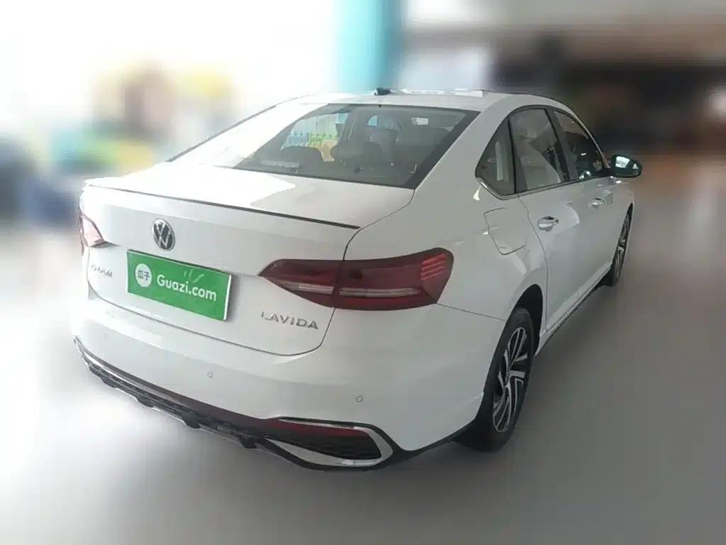 Lavida 2024 300TSI DSG Starry Sky Leading Edition — миниатюра 12