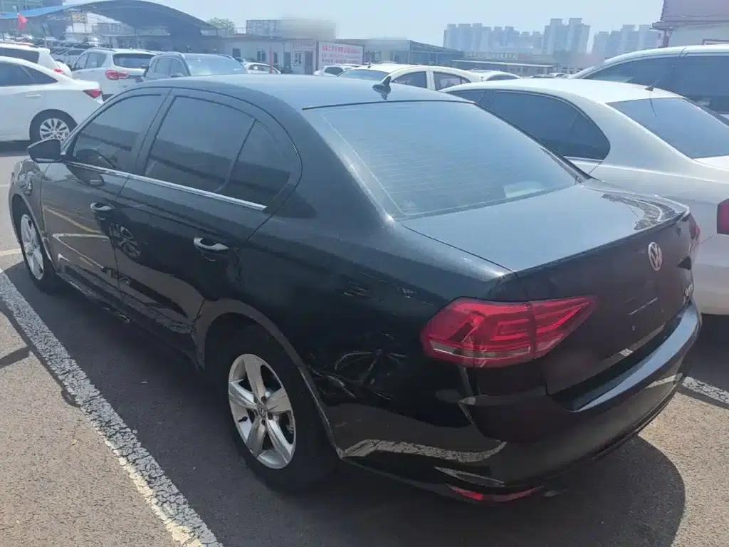 2017 Volkswagen Lavida 1.6L Automatic Fashion Edition — миниатюра 5