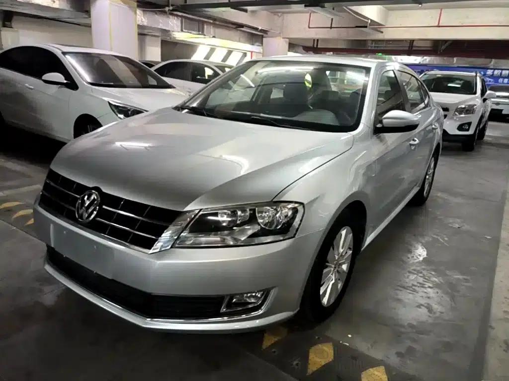 2013 Lavida Facelift 1.4TSI Manual Comfort Edition — миниатюра 2