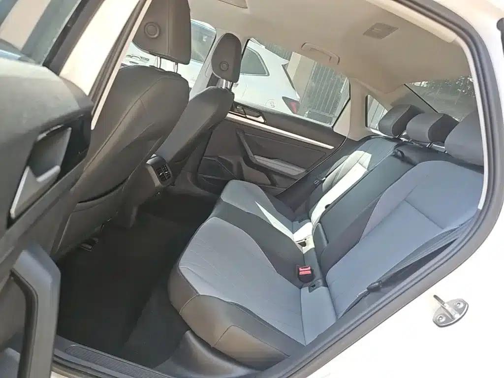 2024 Volkswagen Lavida 1.5L Automatic Starry Sky Five Million Edition — миниатюра 17