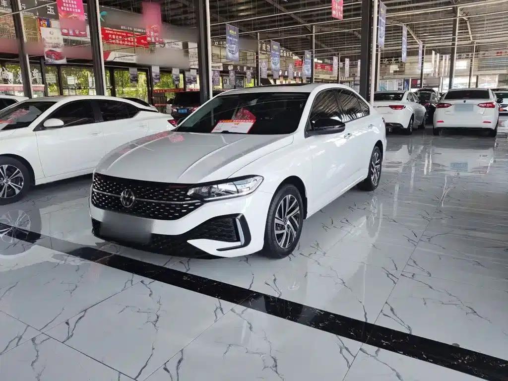 Lavida 2024 300TSI DSG Starry Sky Leading Edition — миниатюра 1