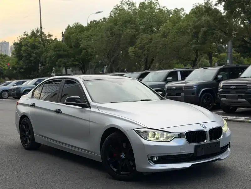 2015 BMW 3 Series 328Li Fashion Edition — миниатюра 3