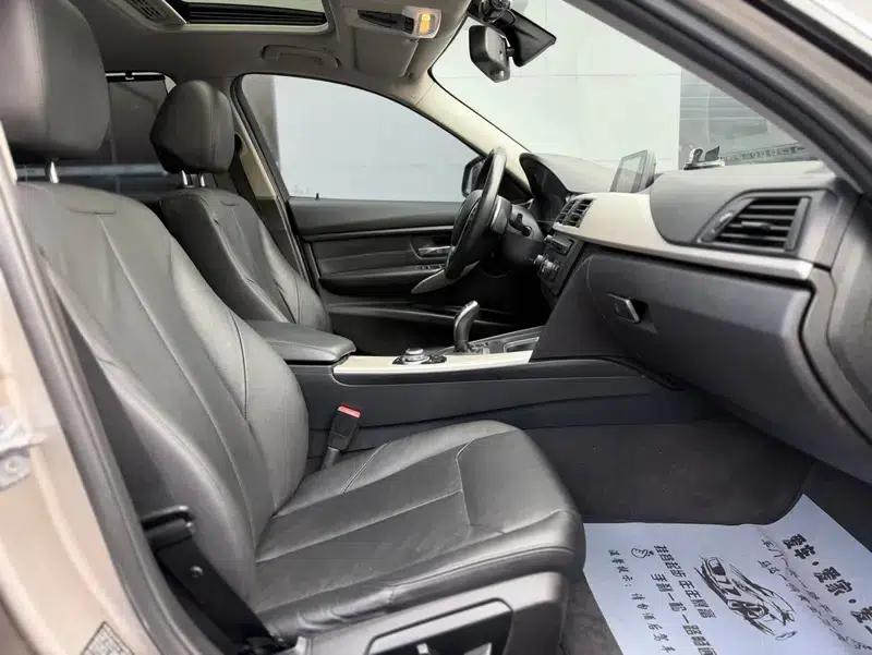 2015 BMW 3 Series 328Li Fashion Edition — миниатюра 9