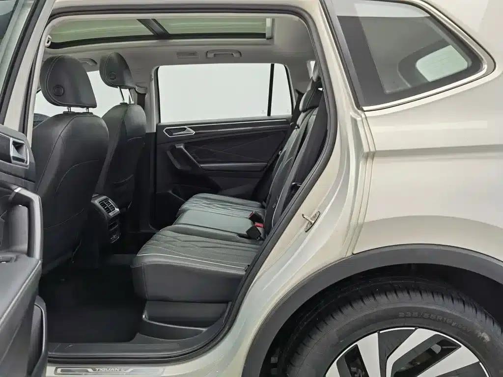 Tiguan L 2023 330TSI Automatic 2WD Smart Edition — миниатюра 15