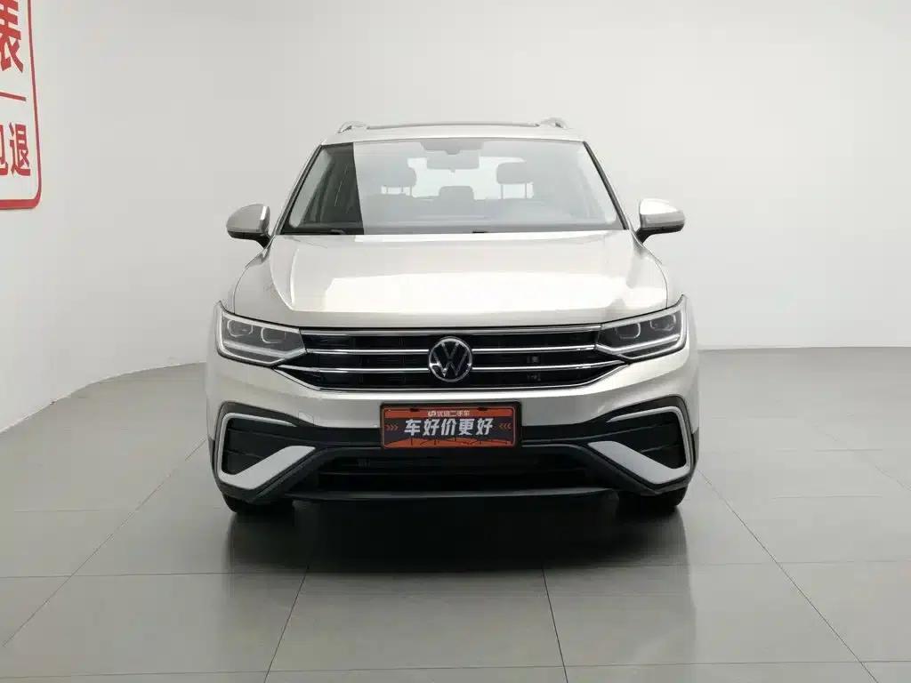 Tiguan L 2023 330TSI Automatic 2WD Smart Edition — миниатюра 3