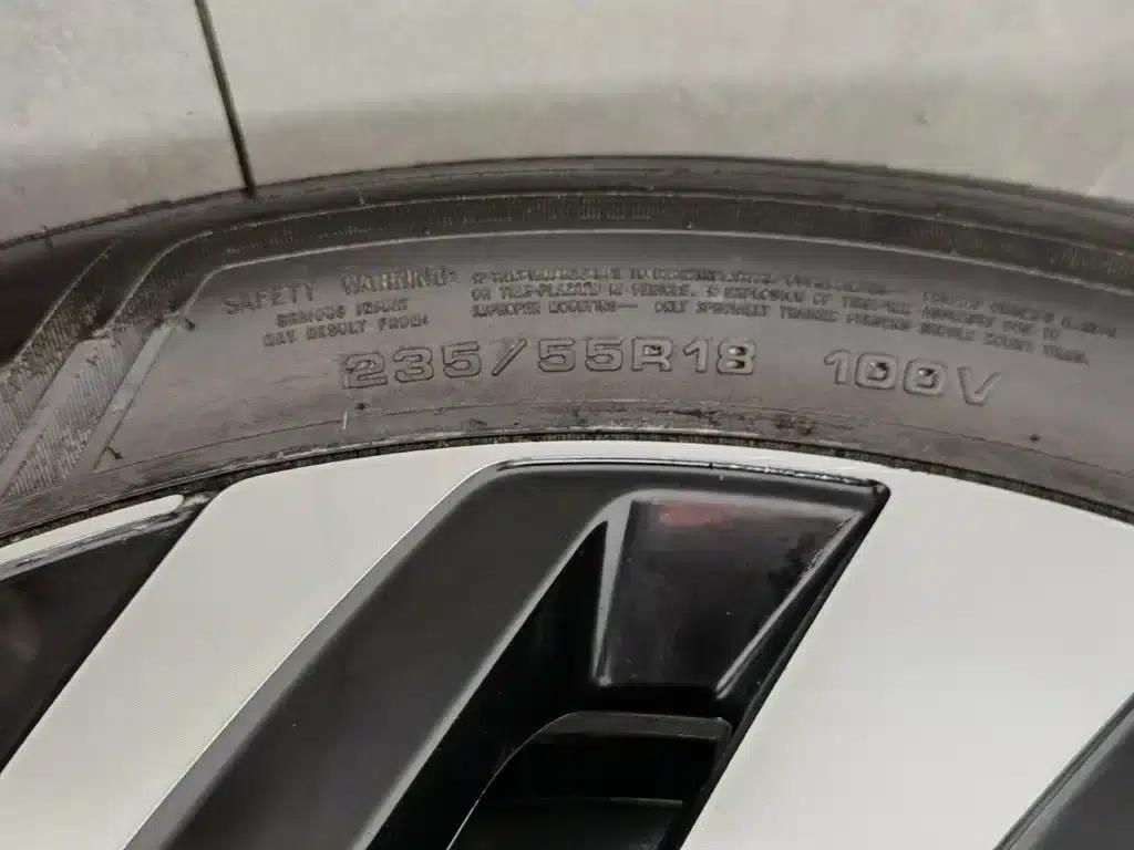 Tiguan L 2023 330TSI Automatic 2WD Smart Edition — миниатюра 24