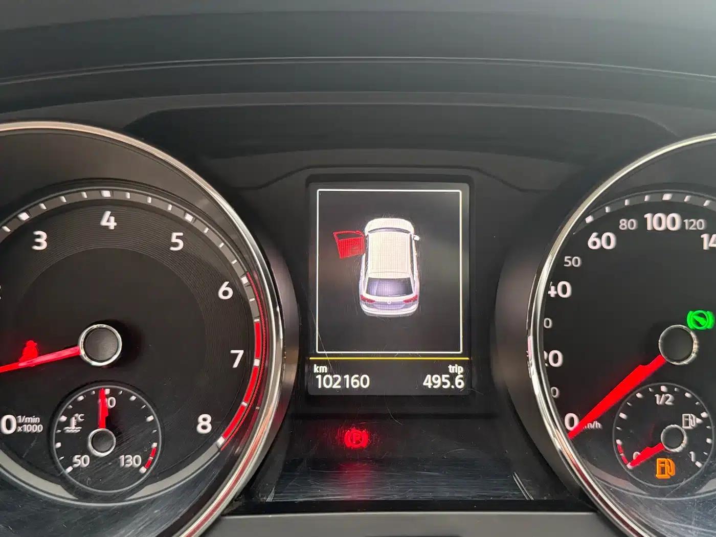 Tiguan L 2018 330TSI Automatic 2WD Luxury Edition — миниатюра 15