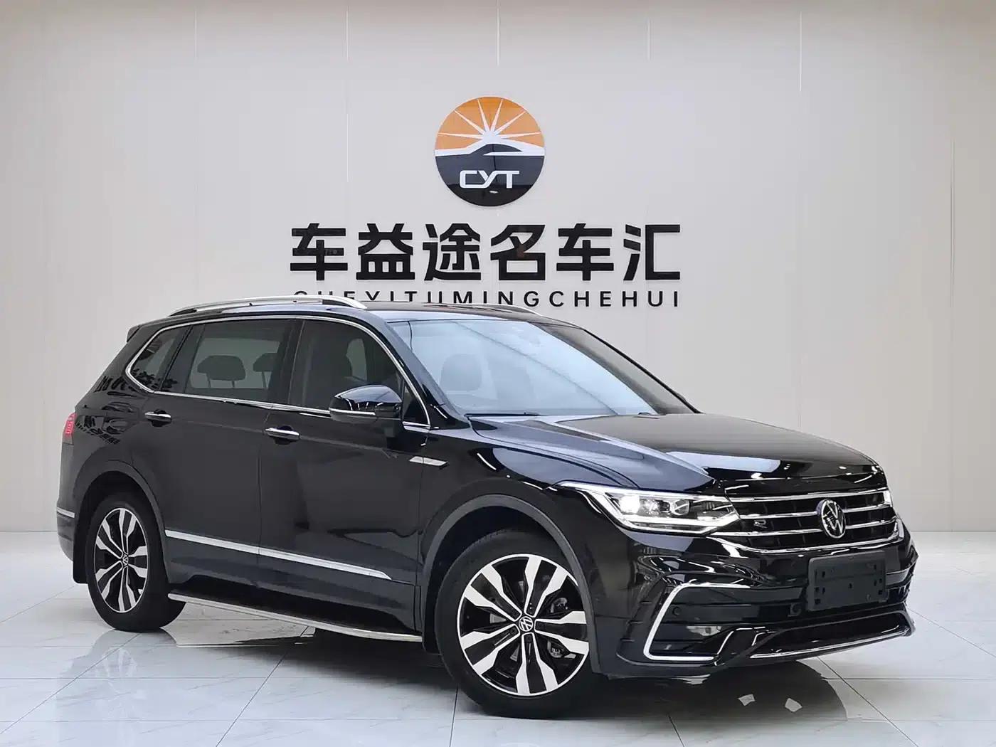 Tiguan L 2022 330TSI Automatic 2WD R-Line Premium Edition — миниатюра 3