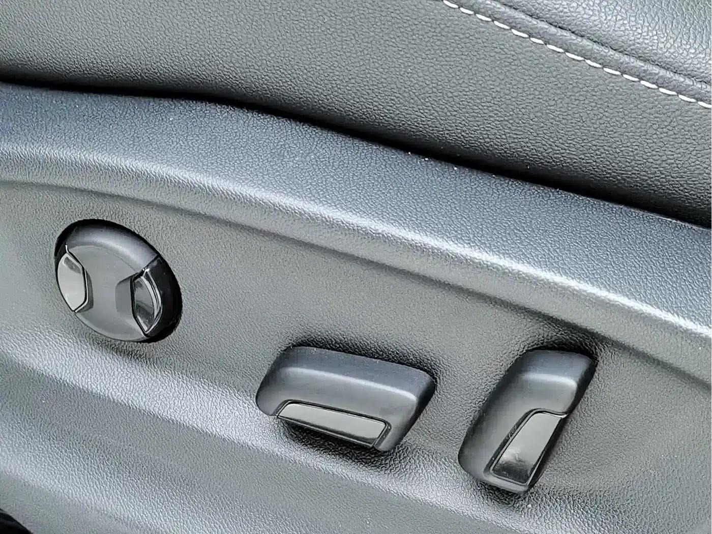 Tiguan L 2022 330TSI Automatic 2WD R-Line Premium Edition — миниатюра 23