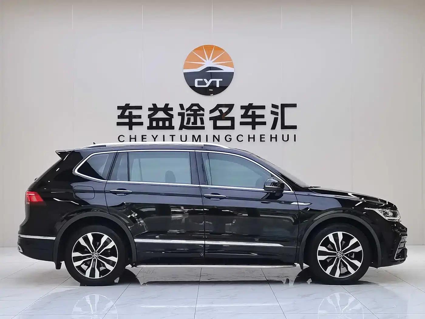 Tiguan L 2022 330TSI Automatic 2WD R-Line Premium Edition — миниатюра 28