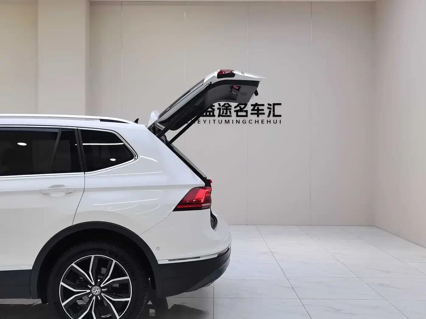 Tiguan L 2019 380TSI Automatic 4WD Smart Luxury Edition (China VI Emission Standard) — миниатюра 22