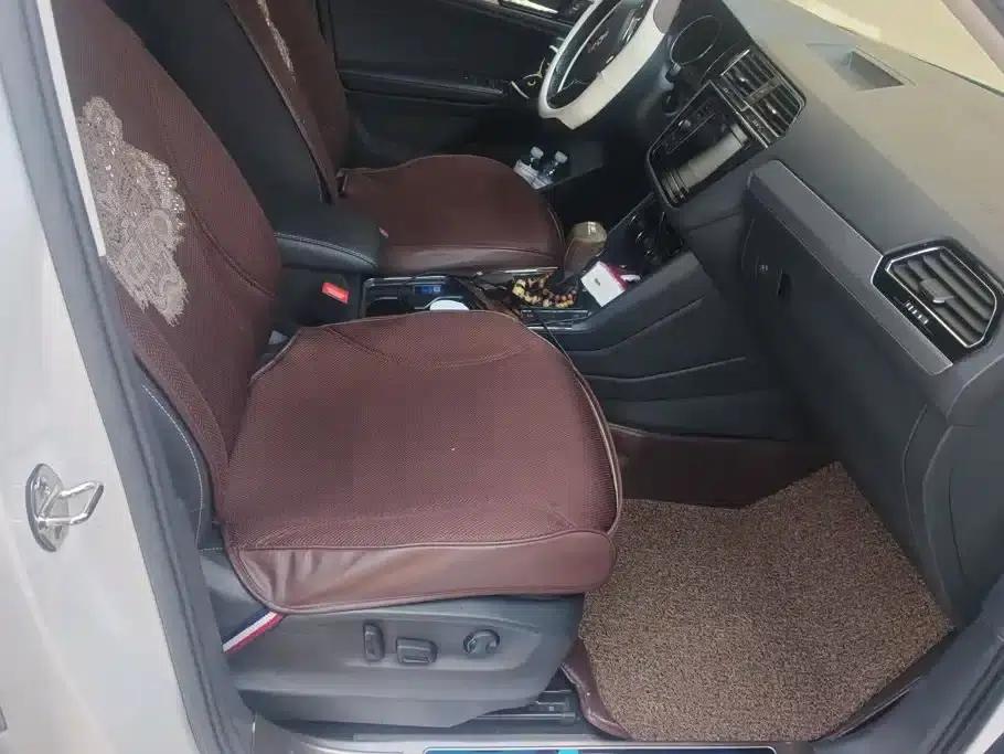Tiguan L 2018 280TSI Automatic 2WD Comfort Edition — миниатюра 8