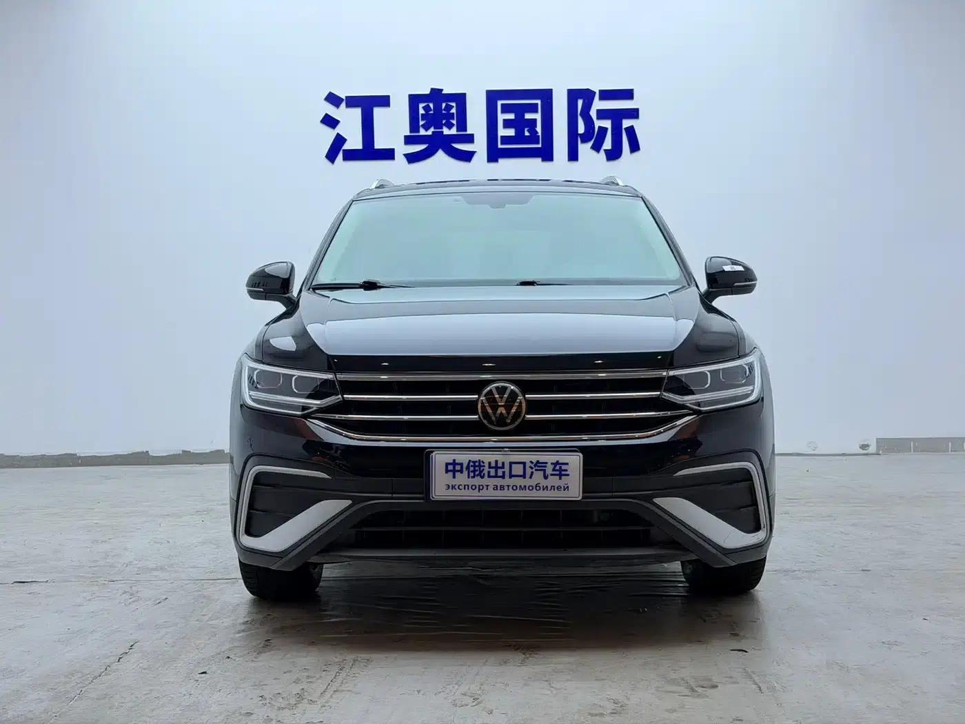 Tiguan L 2023 280TSI Automatic 2WD Trendy Limited Edition — миниатюра 2
