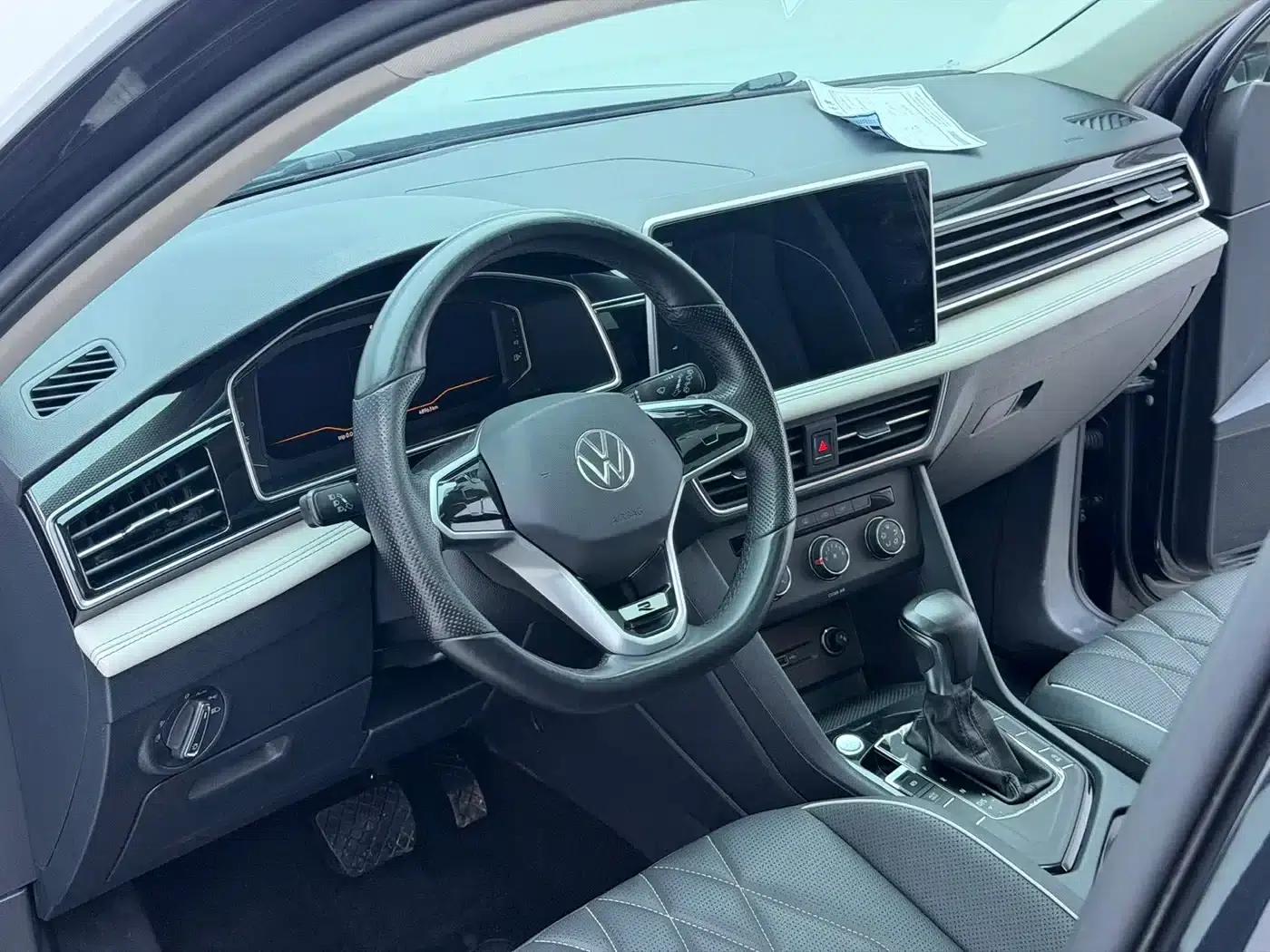 Tiguan L 2023 280TSI Automatic 2WD Trendy Limited Edition — миниатюра 6