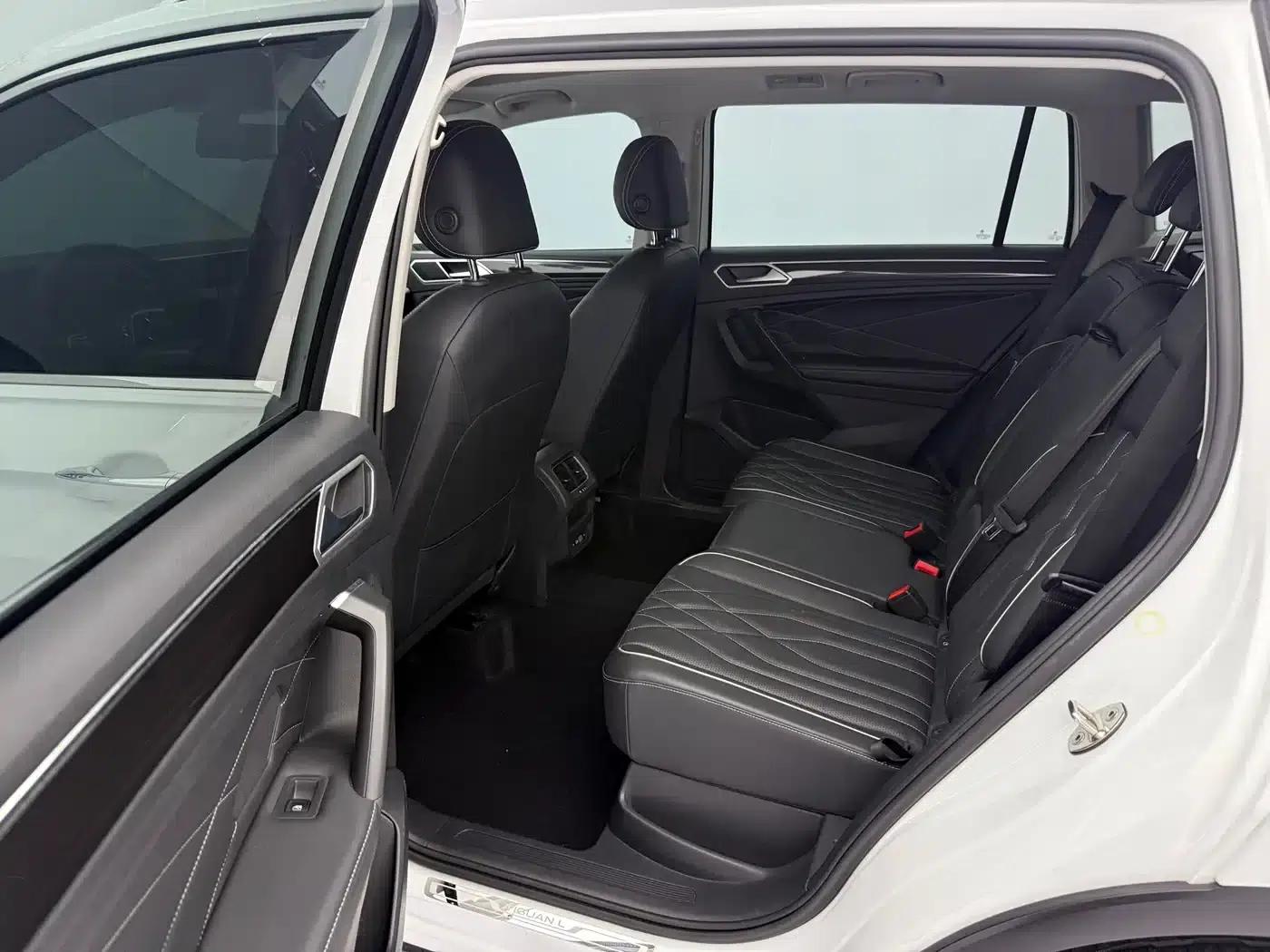 Tiguan L 2023 280TSI Automatic 2WD Trendy Limited Edition — миниатюра 15