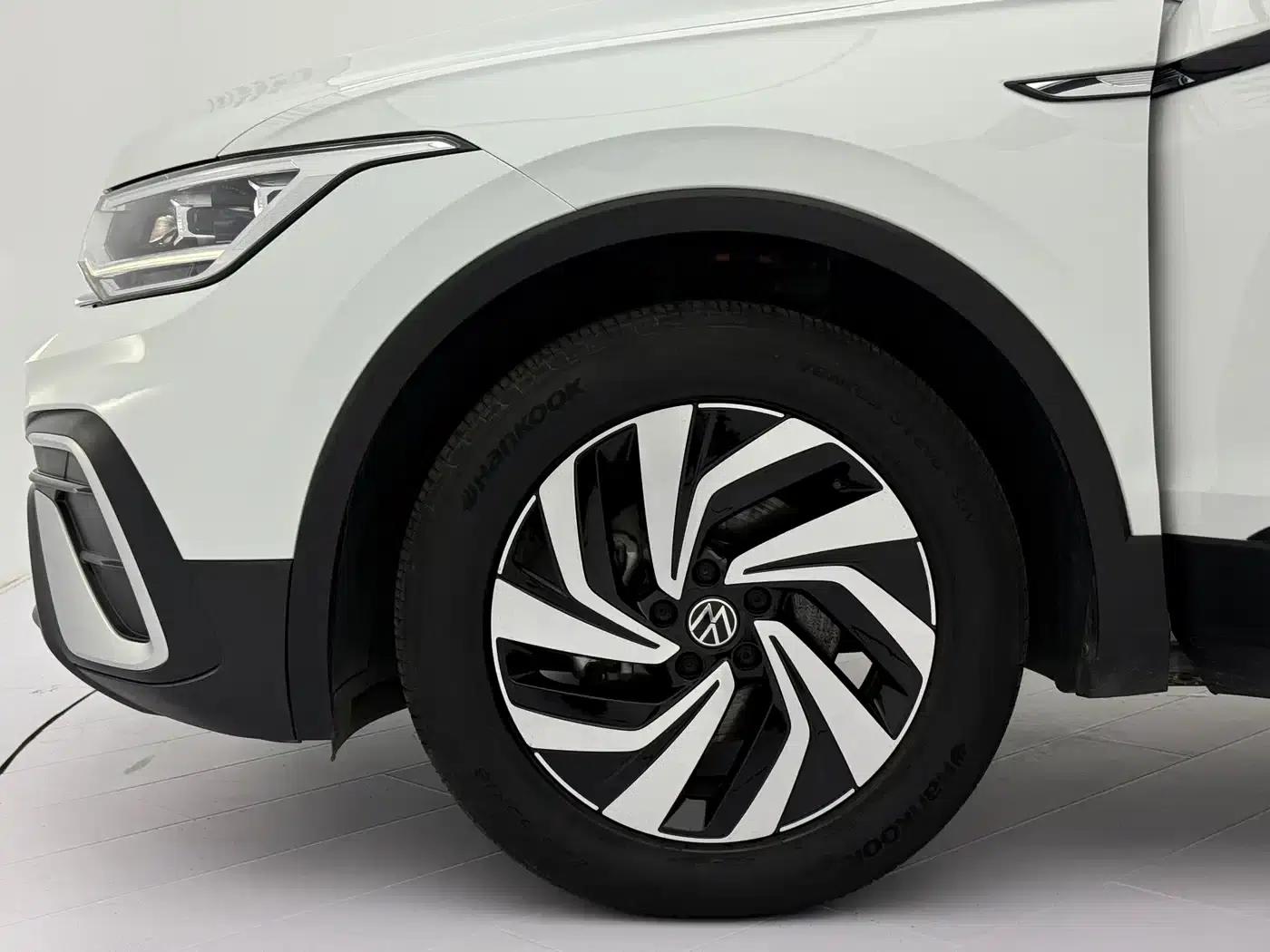 Tiguan L 2023 280TSI Automatic 2WD Trendy Limited Edition — миниатюра 18
