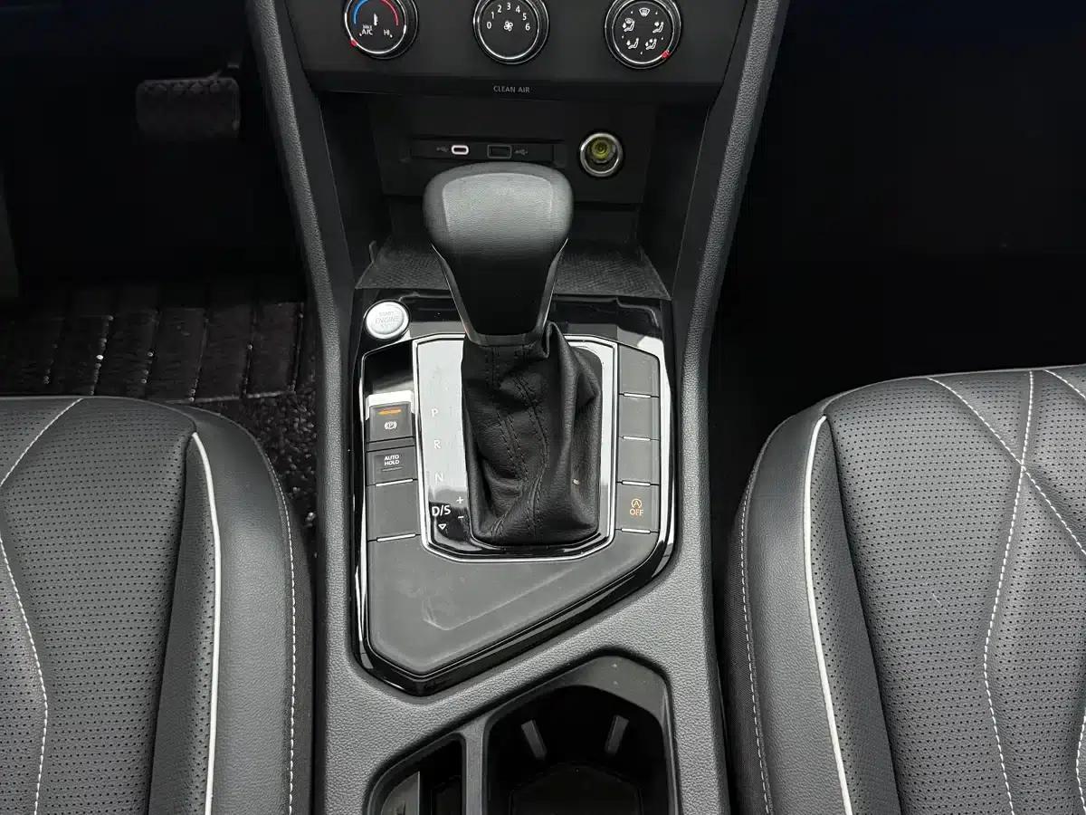Tiguan L 2023 280TSI Automatic 2WD Trendy Limited Edition — миниатюра 9