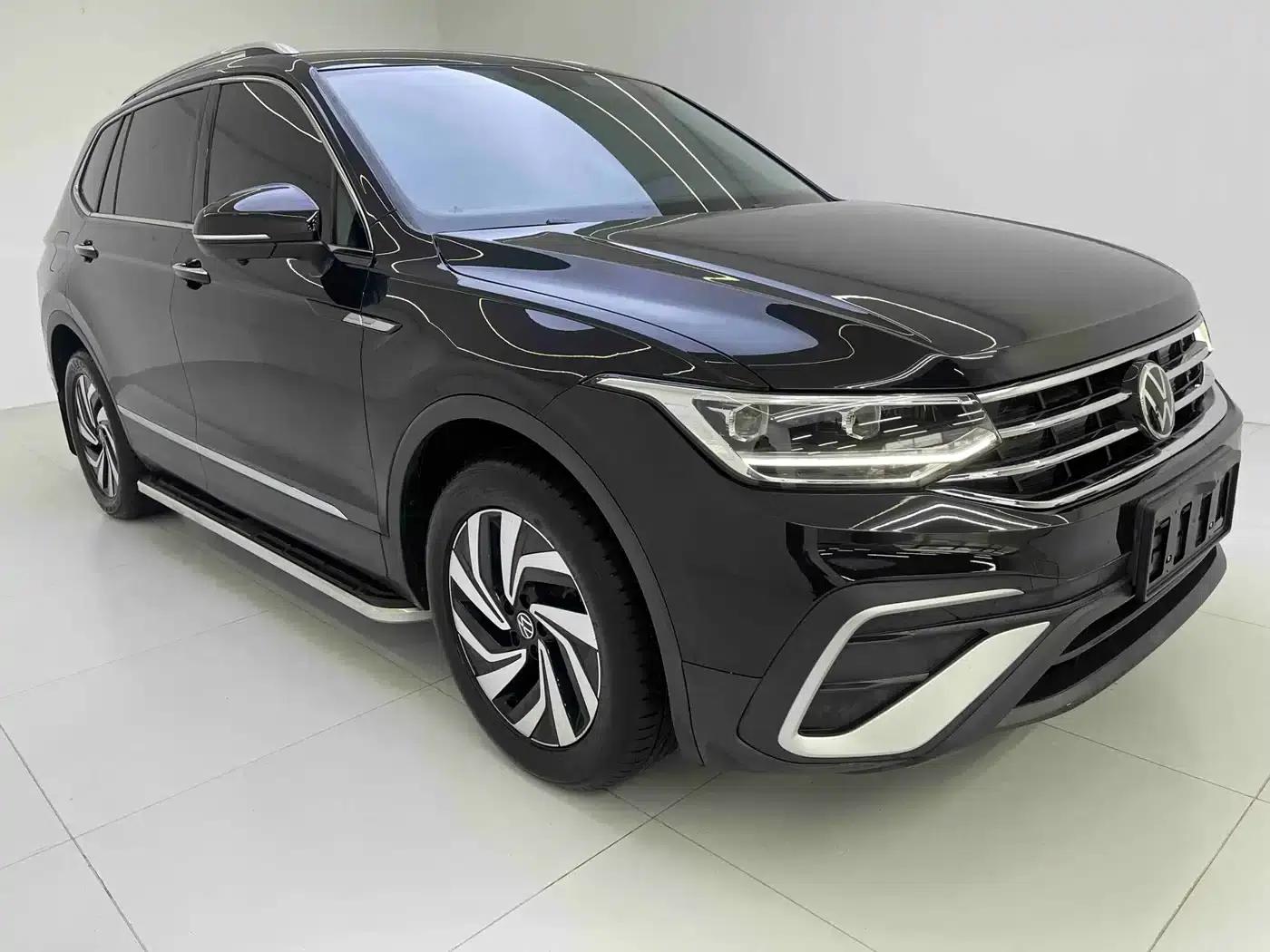 Tiguan L 2023 280TSI Automatic 2WD Trendy Limited Edition — миниатюра 3