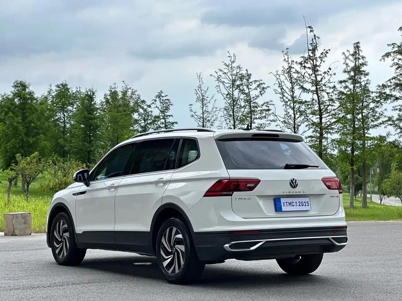 Tiguan L 2022 330TSI Automatic 2WD Comfort Edition — миниатюра 15