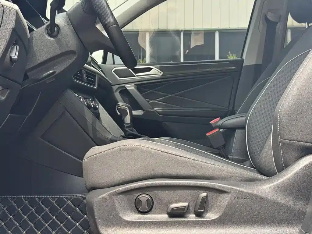 Tiguan L 2023 280TSI Automatic 2WD Trendy Limited Edition — миниатюра 4