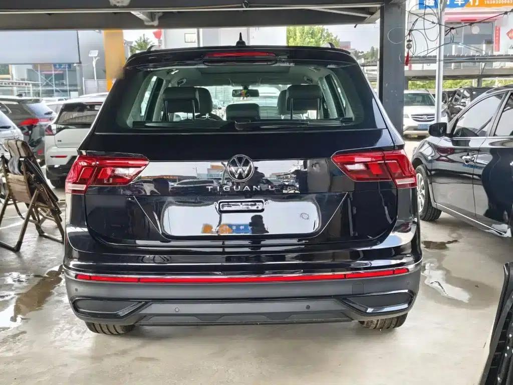 Tiguan L 2025 Outstanding Edition 300TSI Automatic 2WD Dragon Edition — миниатюра 8