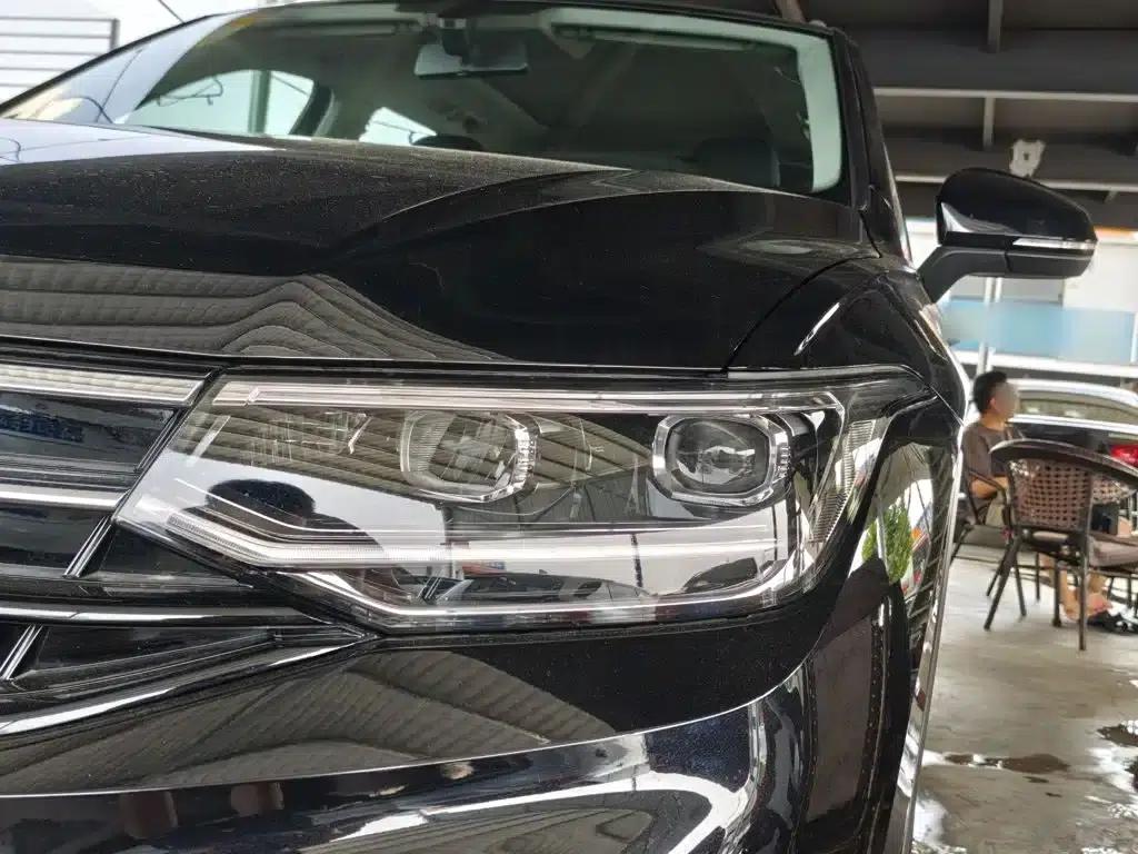 Tiguan L 2025 Outstanding Edition 300TSI Automatic 2WD Dragon Edition — миниатюра 9