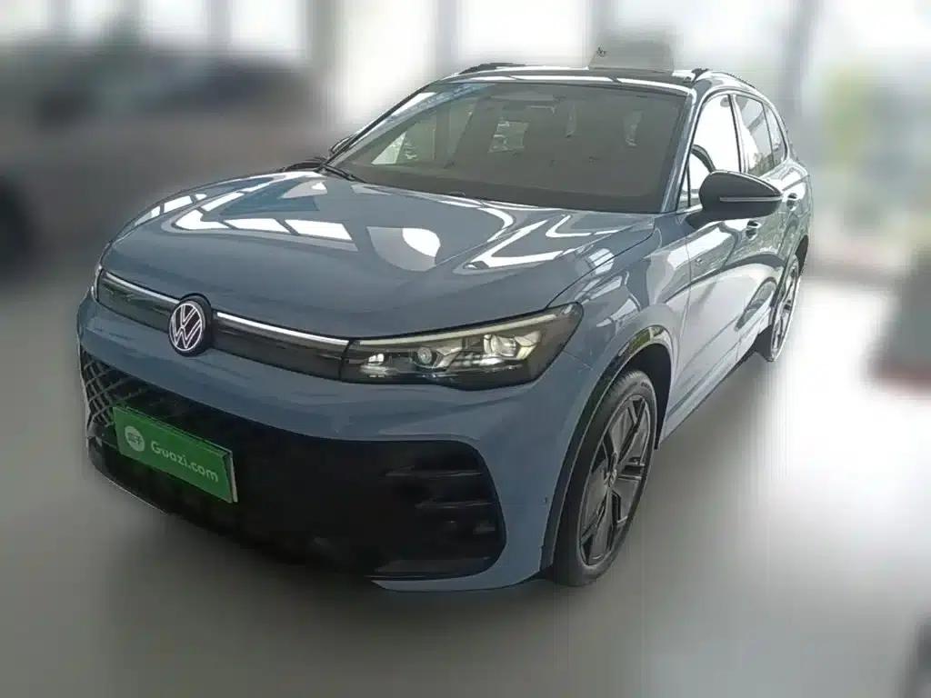 Tiguan L 2024 PRO 380TSI AWD R-Line Supreme Edition — миниатюра 1