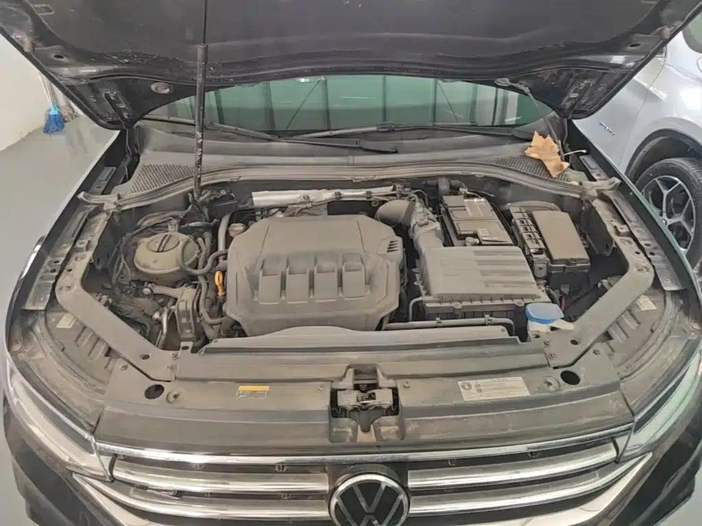 Tiguan L 2022 330TSI Automatic 2WD R-Line Premium Edition — миниатюра 20