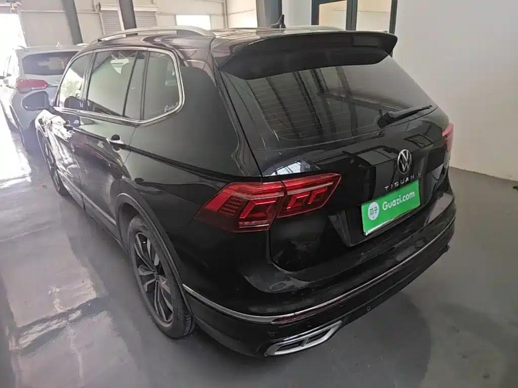 Tiguan L 2022 330TSI Automatic 2WD R-Line Premium Edition — миниатюра 5