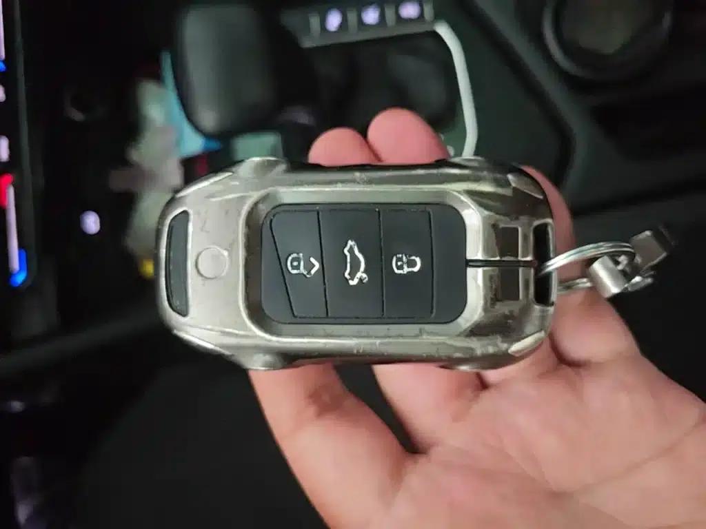 Tiguan L 2022 330TSI Automatic 2WD R-Line Premium Edition — миниатюра 9