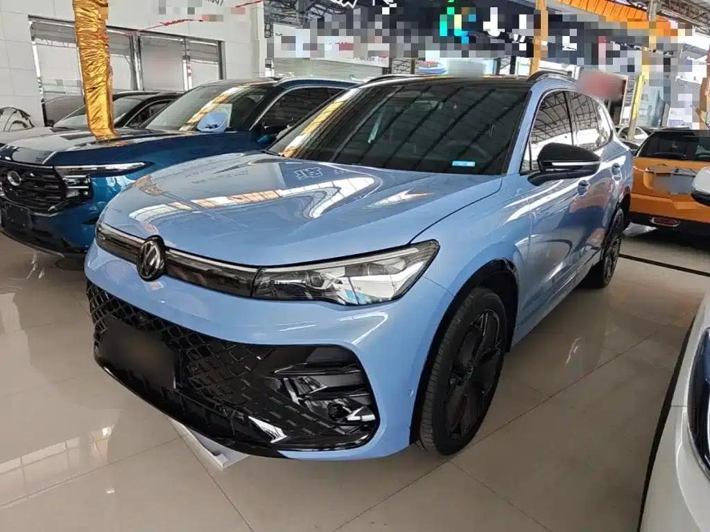 Tiguan L 2024 PRO 380TSI AWD R-Line Supreme Edition — миниатюра 1