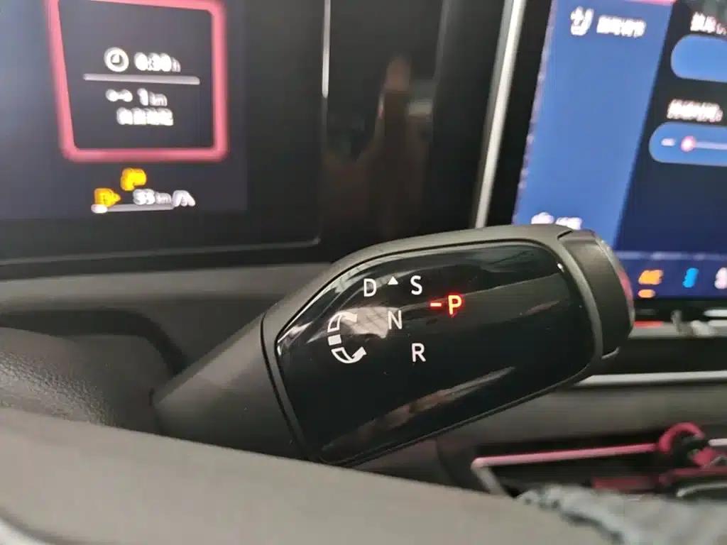 Tiguan L 2024 PRO 380TSI AWD R-Line Supreme Edition — миниатюра 14