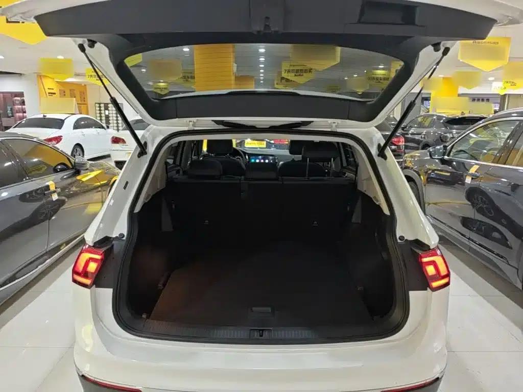 Tiguan L 2021 330TSI Automatic 2WD Smart Edition — миниатюра 15
