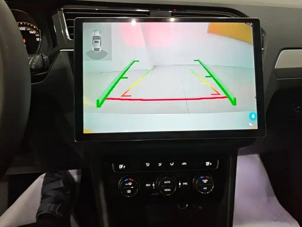 Tiguan L 2021 330TSI Automatic 2WD Smart Edition — миниатюра 9
