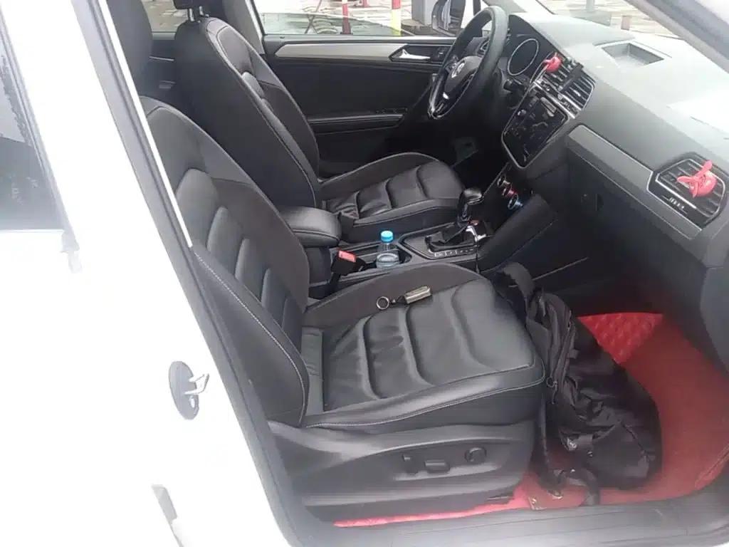 Tiguan L 2019 330TSI Automatic 2WD Smart Luxury Edition (National V Emission Standard) — миниатюра 25