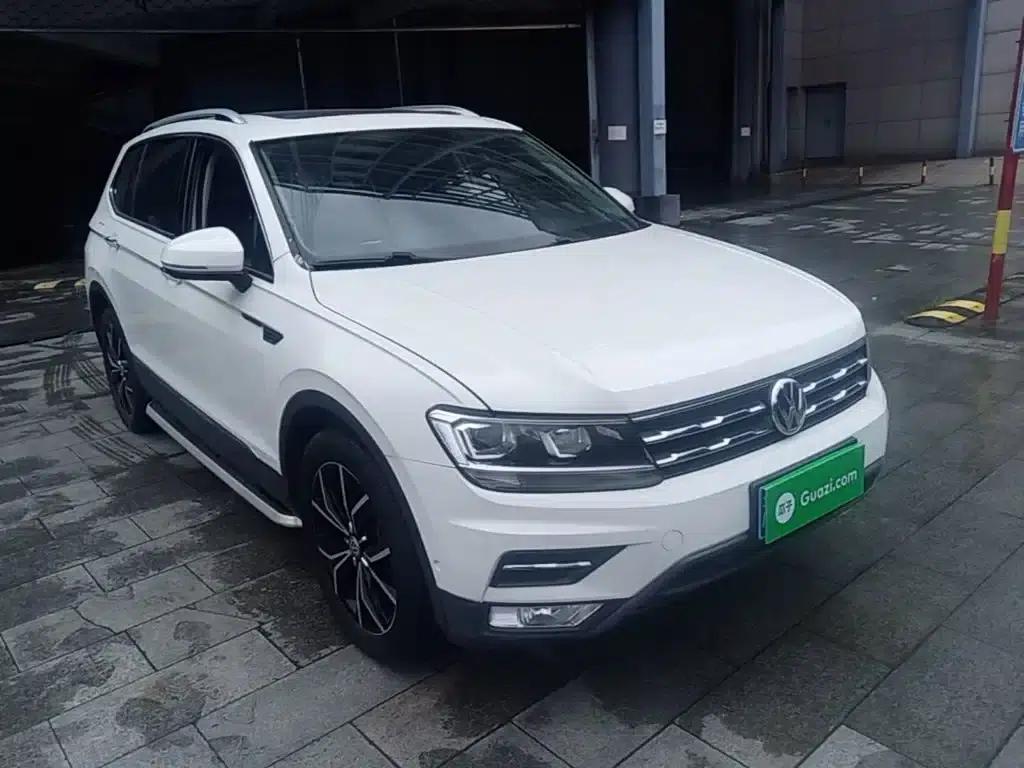 Tiguan L 2019 330TSI Automatic 2WD Smart Luxury Edition (National V Emission Standard) — миниатюра 4