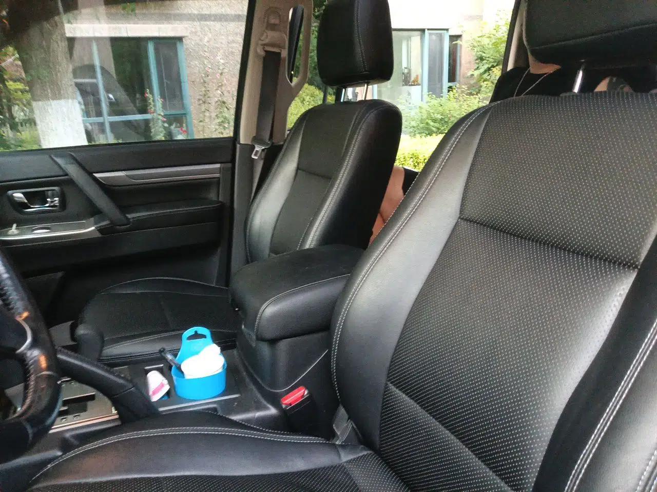 Mitsubishi Pajero 2016 3.0L Automatic Luxury Edition China IV — миниатюра 15