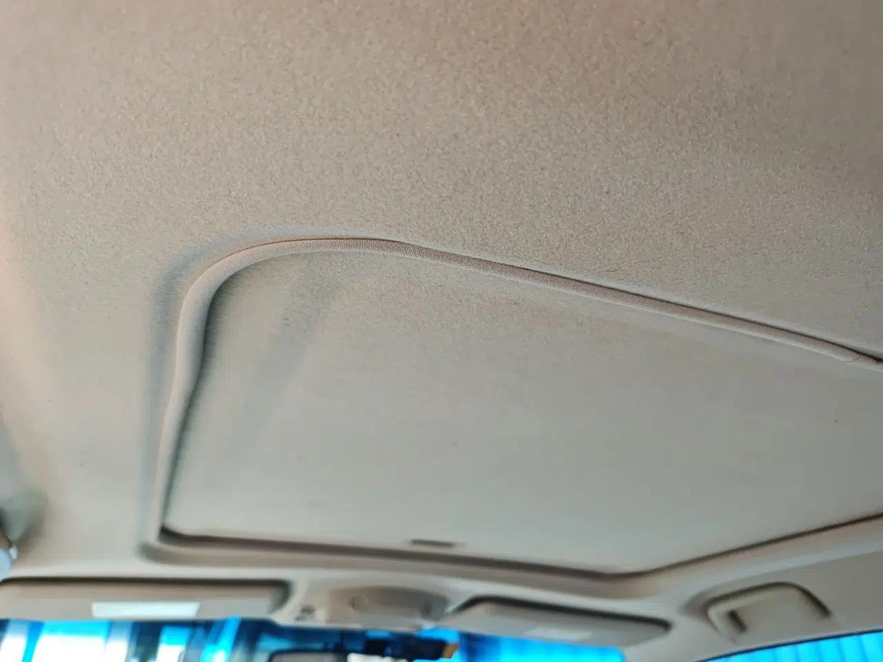 Mitsubishi Pajero 2018 Mitsubishi Pajero, 7 seats, automatic transmission, sunroof, gasoline-powered — миниатюра 18