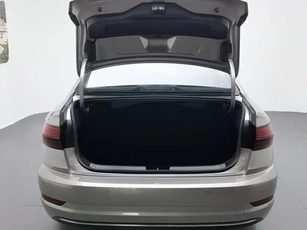 2021 Volkswagen Sagitar 280TSI DSG Super Edition — миниатюра 16