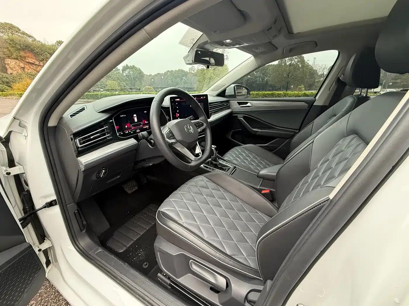 2023 Volkswagen Sagitar 300TSI DSG Super Edition — миниатюра 7