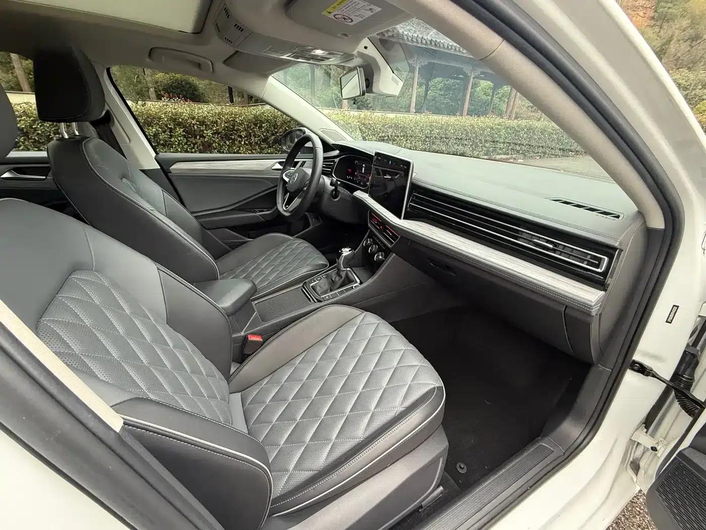 2023 Volkswagen Sagitar 300TSI DSG Super Edition — миниатюра 9