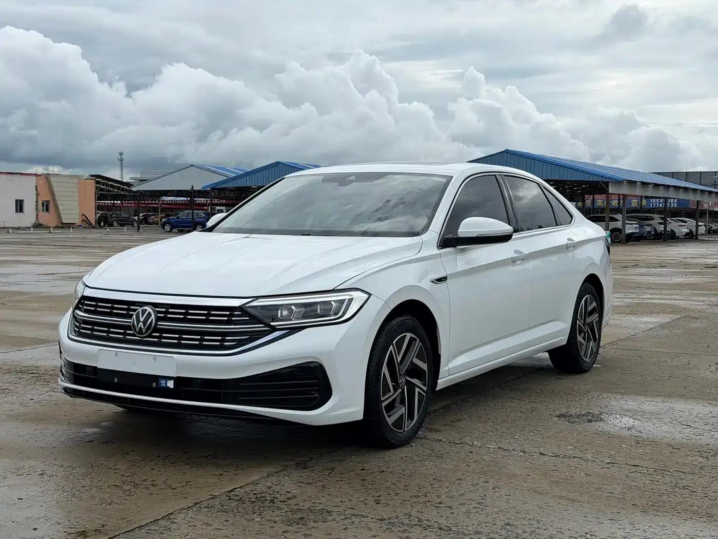 2023 Volkswagen Sagitar 200TSI DSG Super Edition — миниатюра 1