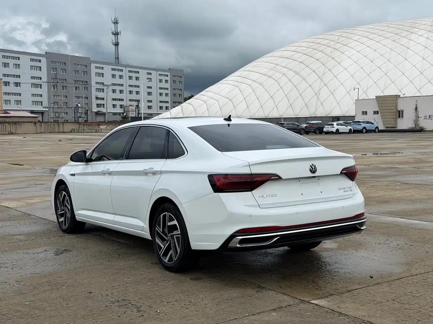 2023 Volkswagen Sagitar 200TSI DSG Super Edition — миниатюра 5