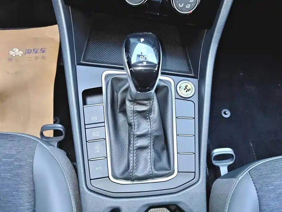 2024 Volkswagen Sagitar 200TSI DSG Flying Edition — миниатюра 16