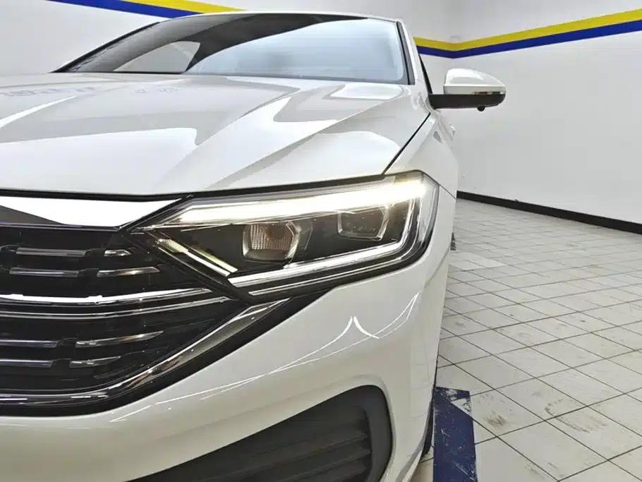 2024 Volkswagen Sagitar 200TSI DSG Flying Edition — миниатюра 5