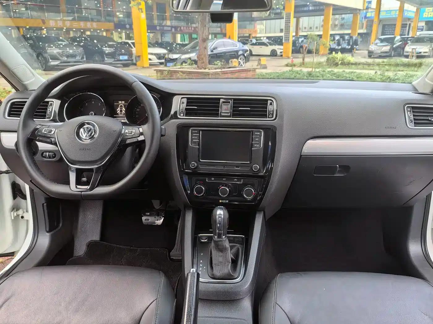 2018 Volkswagen Sagitar 280TSI DSG Dynamic Edition — миниатюра 7