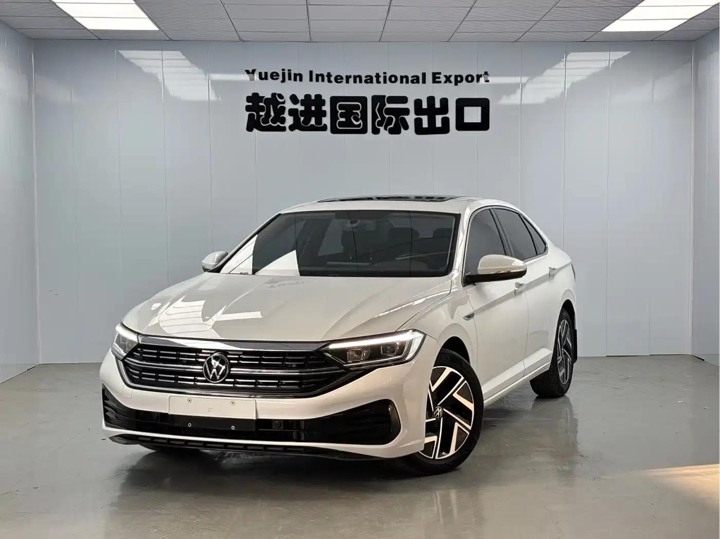 2023 Volkswagen Sagitar 280TSI DSG Excellence Plus Edition — миниатюра 1