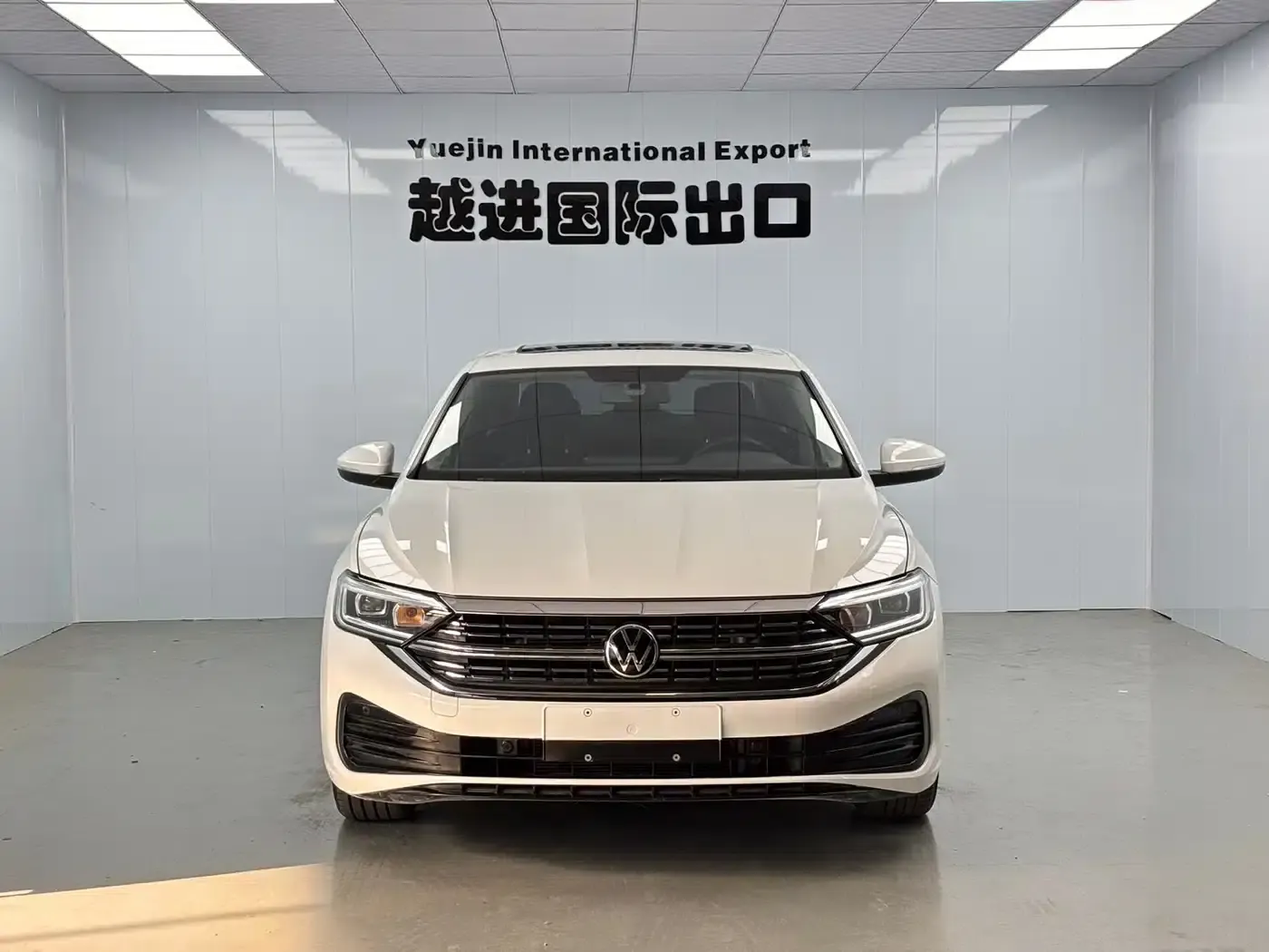 2023 Volkswagen Sagitar 280TSI DSG Excellence Plus Edition — миниатюра 2